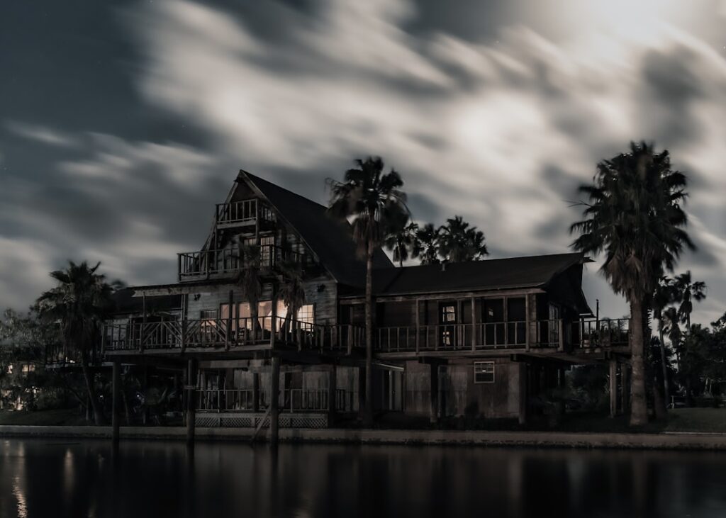 Photo Haunted house